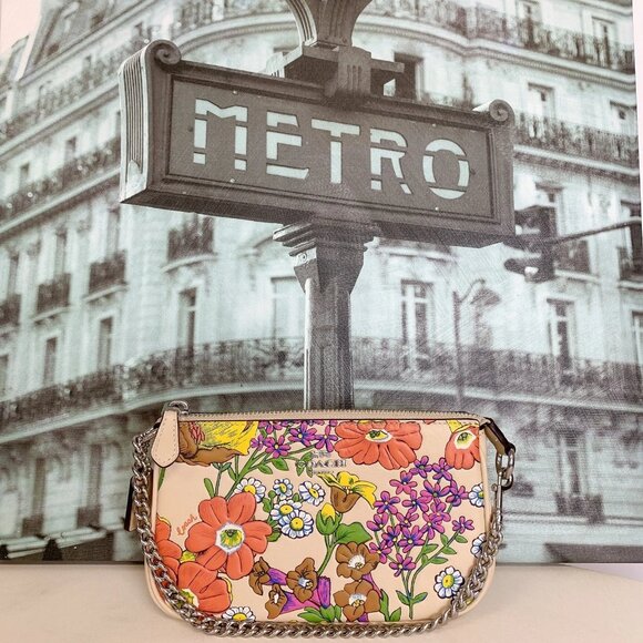 COACH CR365 NOLITA 19 WITH FLORAL PRINT IN IVORY MULTI - Picture 3 of 9